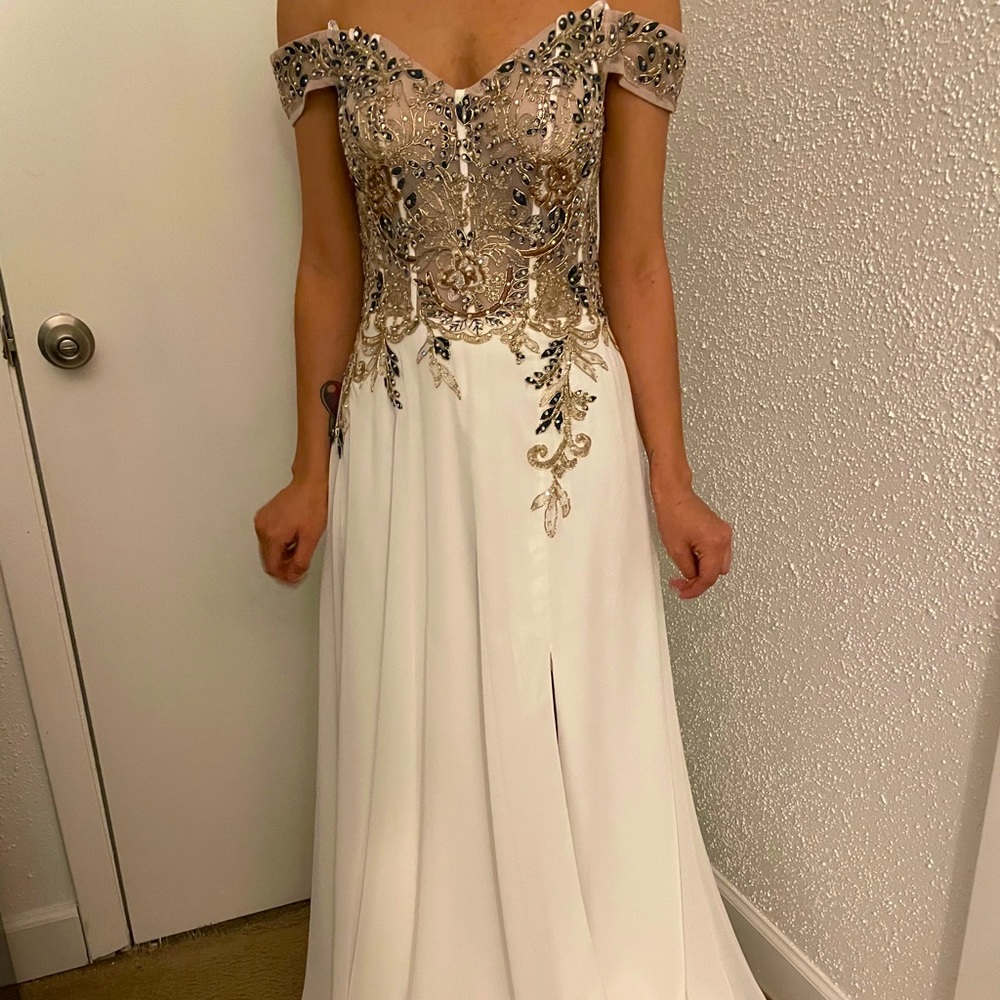 NWT Prom/Wedding Dress
